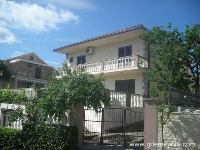 Апартаменты Perovic apartments Novo Naselje Радовичи-5